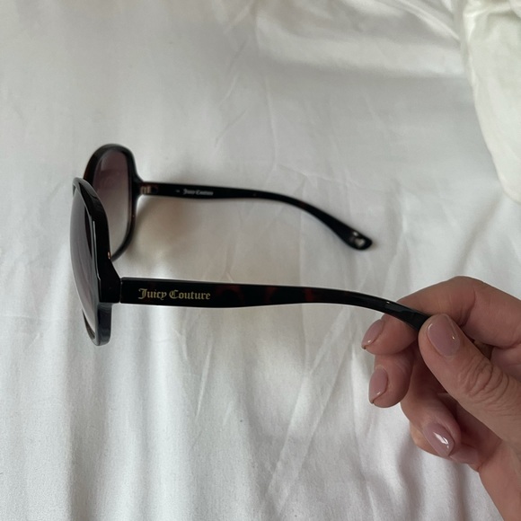 Juicy Couture oversized sunglasses - Picture 4 of 4